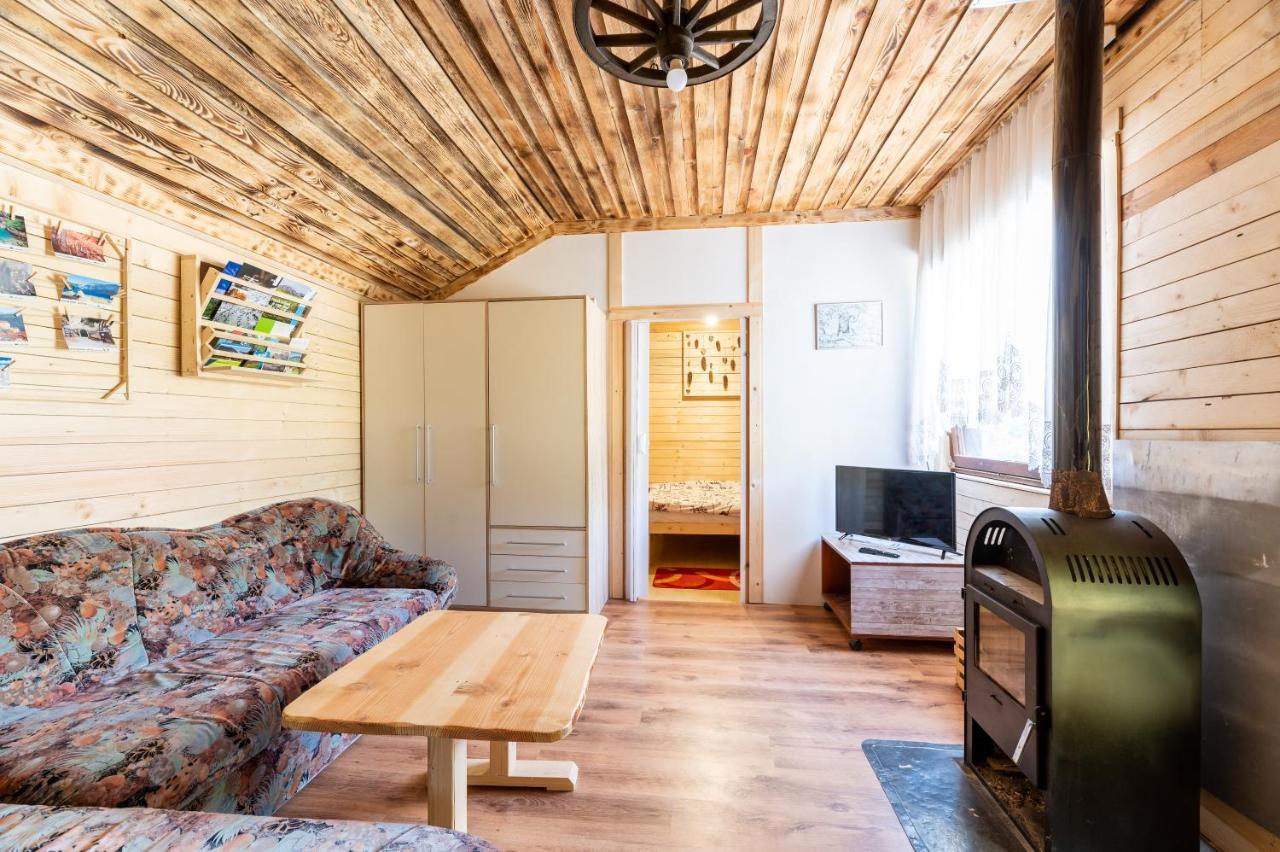 Glamping Laze Chalet