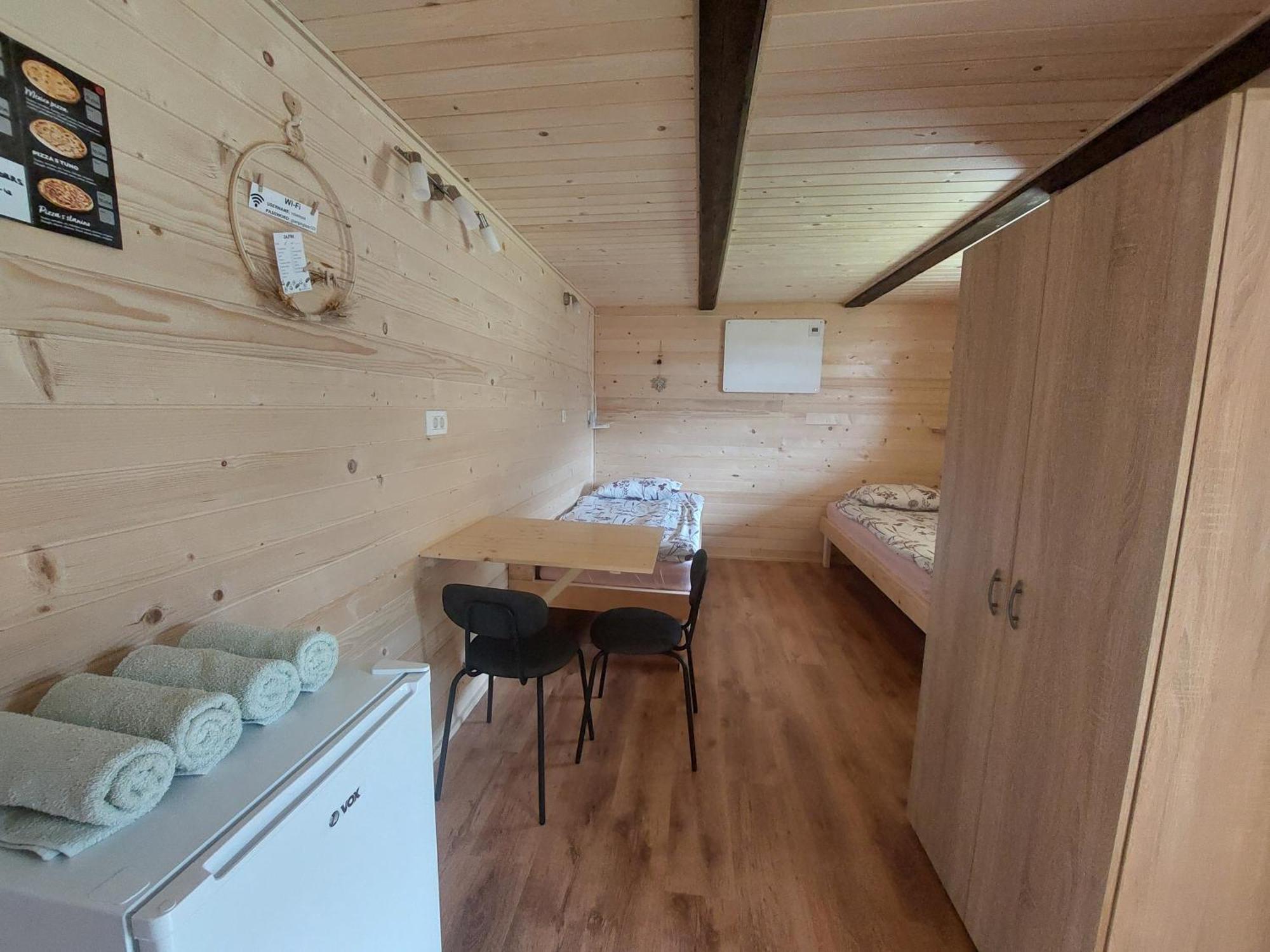 Glamping Laze Chalet Gorenja Vas (Gorenja Vas-Poljane)